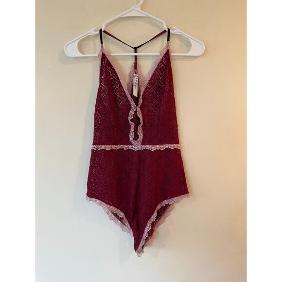 Free People Intimately Bodysuit Womens Small Maroon Nylon Stretch Lace Be My Bae - Picture 1 of 8